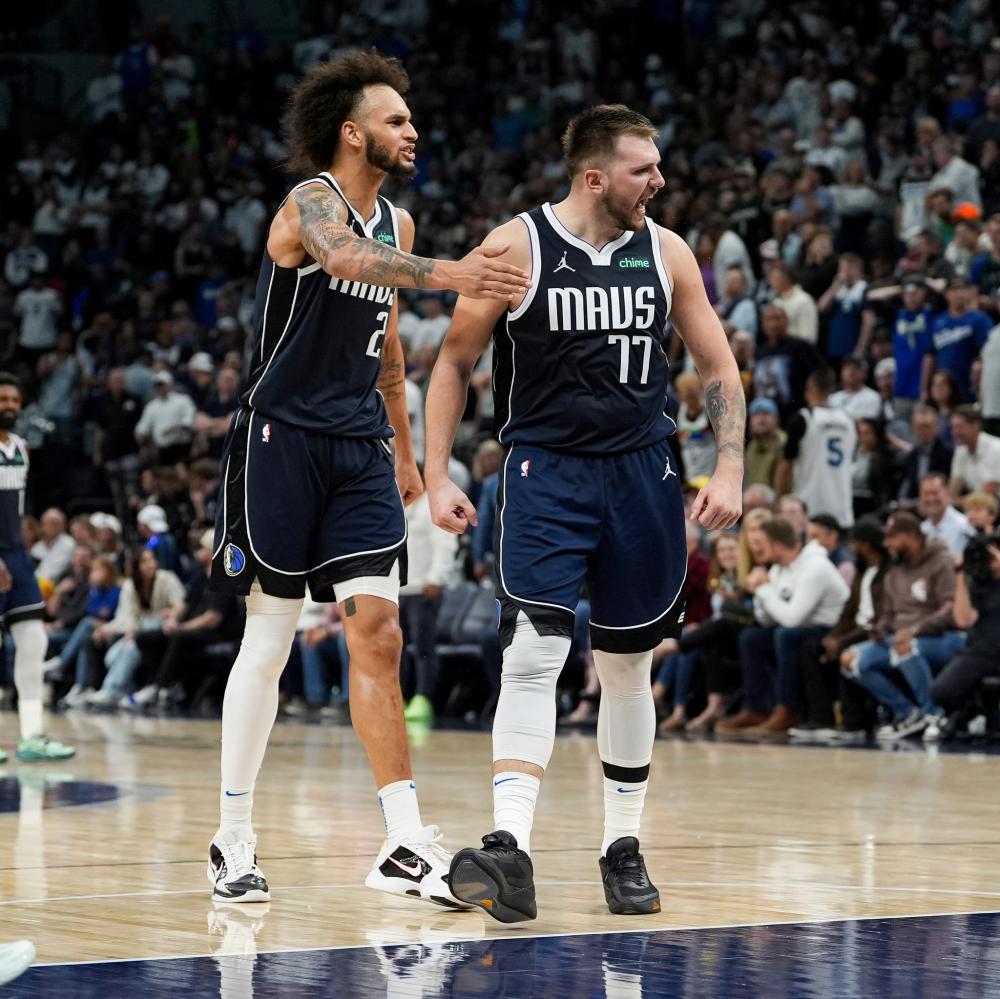 果能展现类 果能展现类