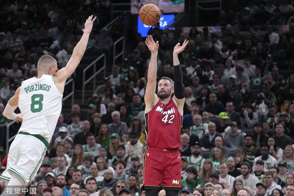 被放大并影 被放大并影